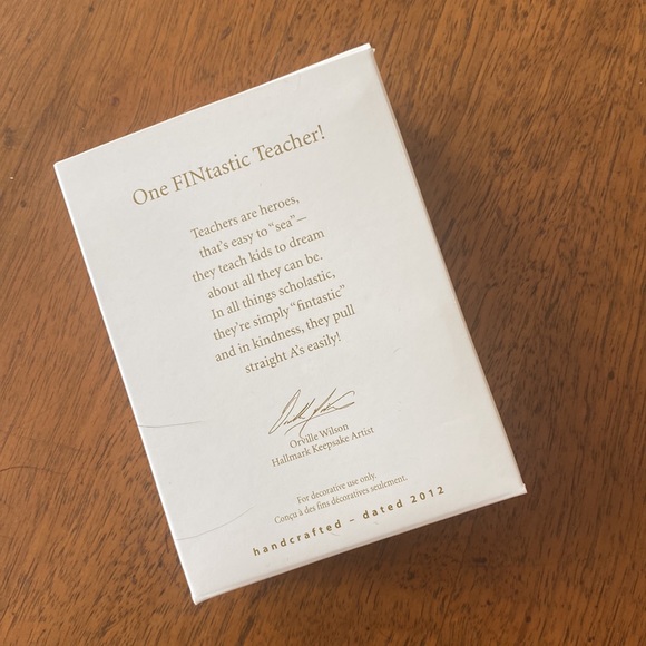 Hallmark keepsake ornament: One FINtastic Teacher! New, never opened, RARE! - Picture 2 of 3